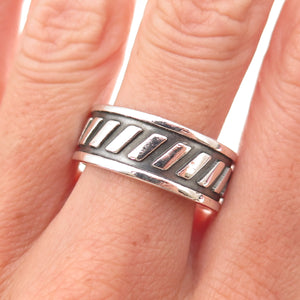 925 Sterling Silver Vintage Ribbed Oxidized Band Ring Size 9.75