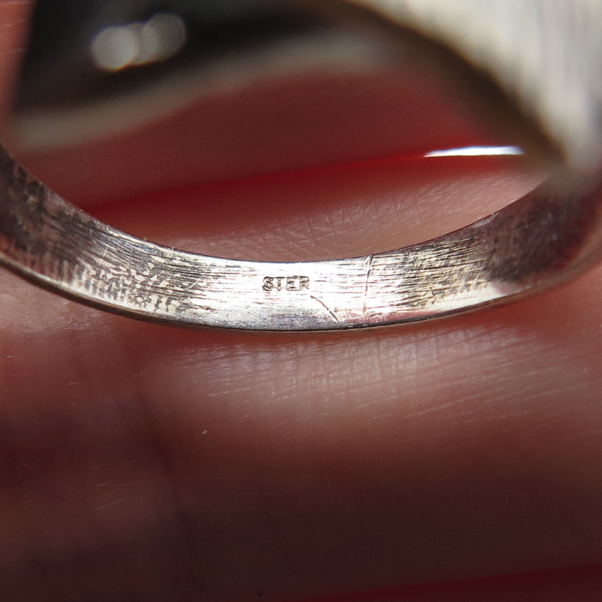 925 Sterling Silver Vintage Modernist Oxidized Ring Size 9.5