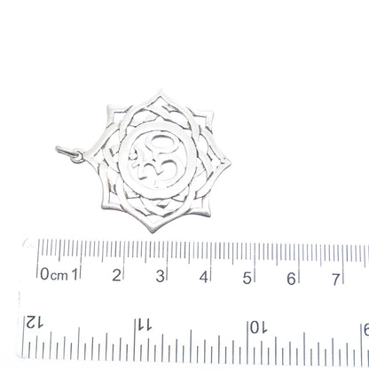 925 Sterling Silver Vintage Om Mantra Pendant