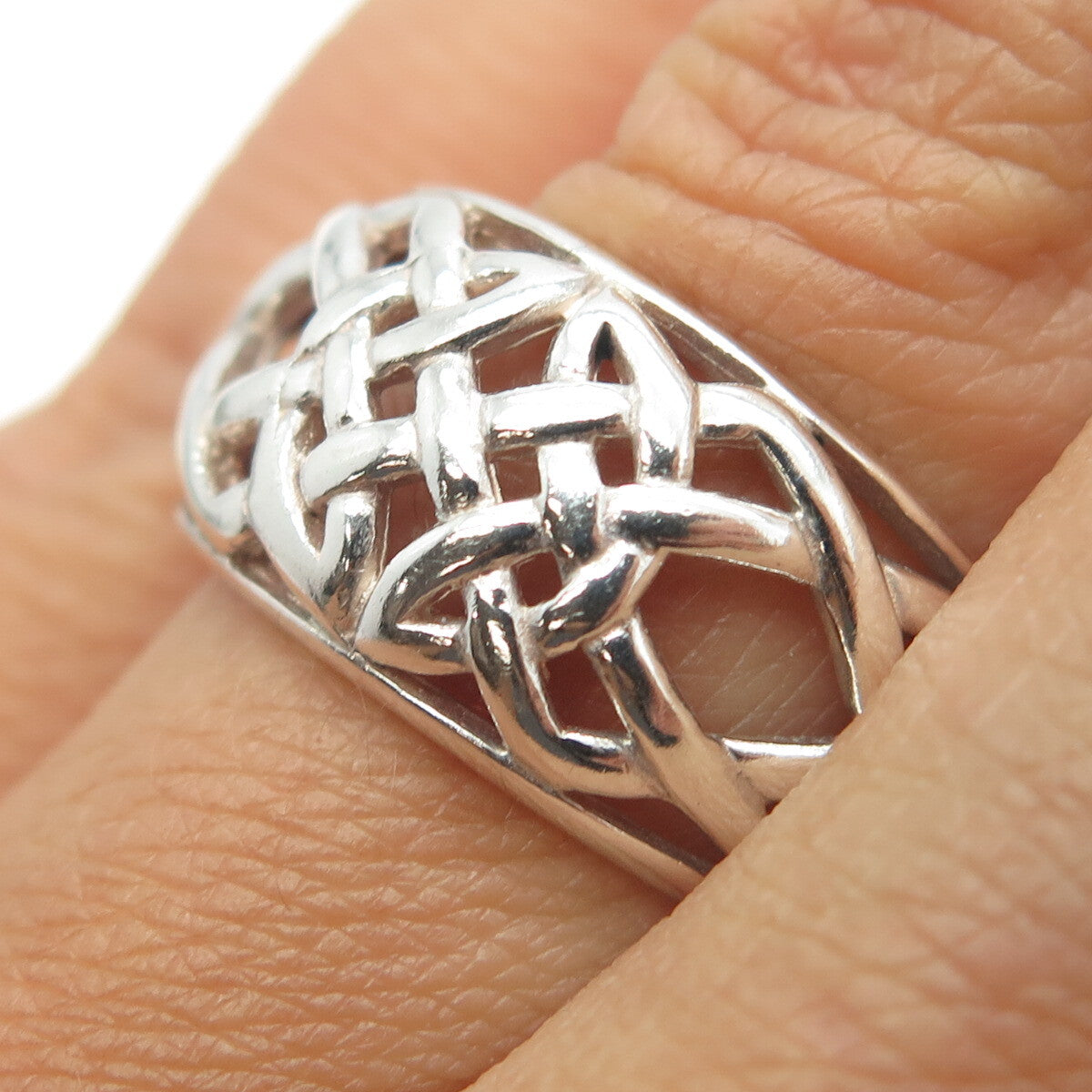 925 Sterling Silver Vintage Celtic Knot Ring Size 7