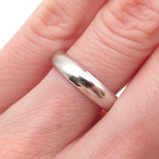 925 Sterling Silver Vintage Classic Wedding Band Ring Size 6.25