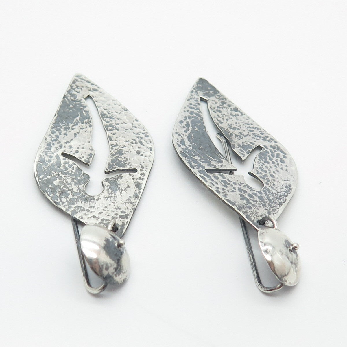 925 Sterling Silver Vintage Hammered Cutout Figure Dangling Earrings