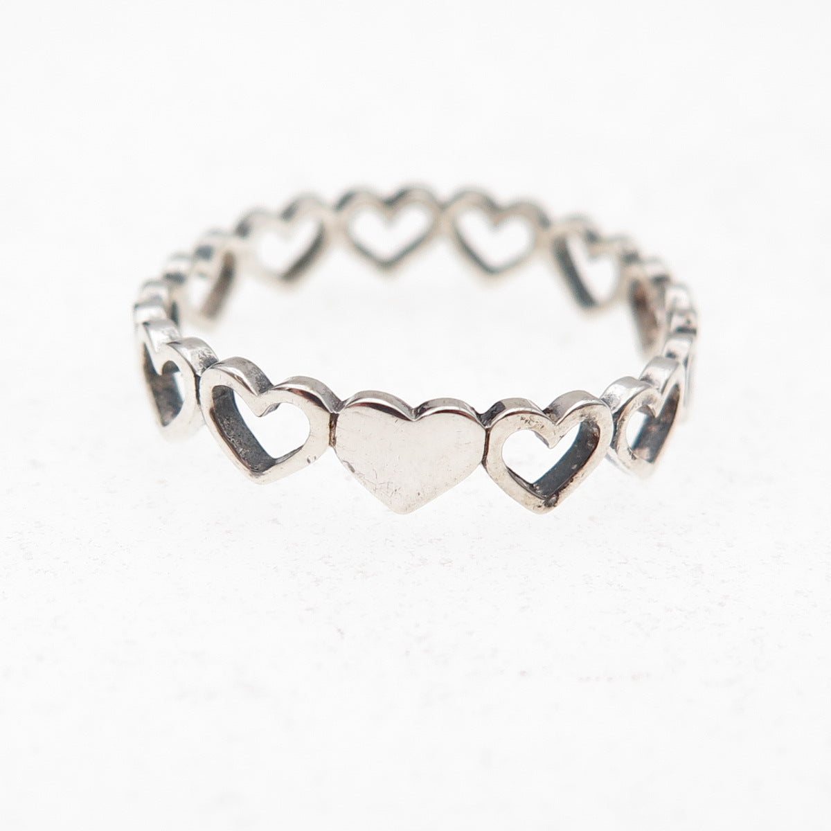 Ste Bee 925 Sterling Silver Vintage Heart All Around Oxidized Band Ring Size 6.5