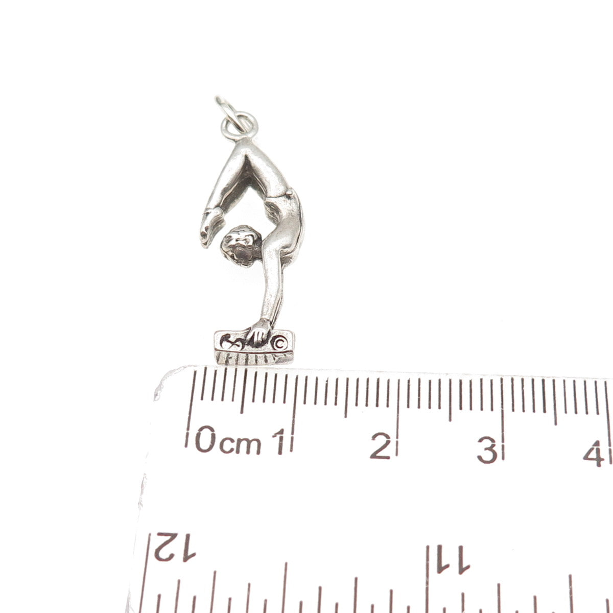 Shube 925 Sterling Silver Vintage Female Gymnast Oxidized 3D Charm Pendant