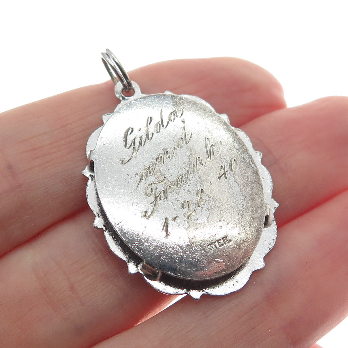 925 Sterling Silver Antique Rhinestone Engraved Happy Anniversary Charm Pendant