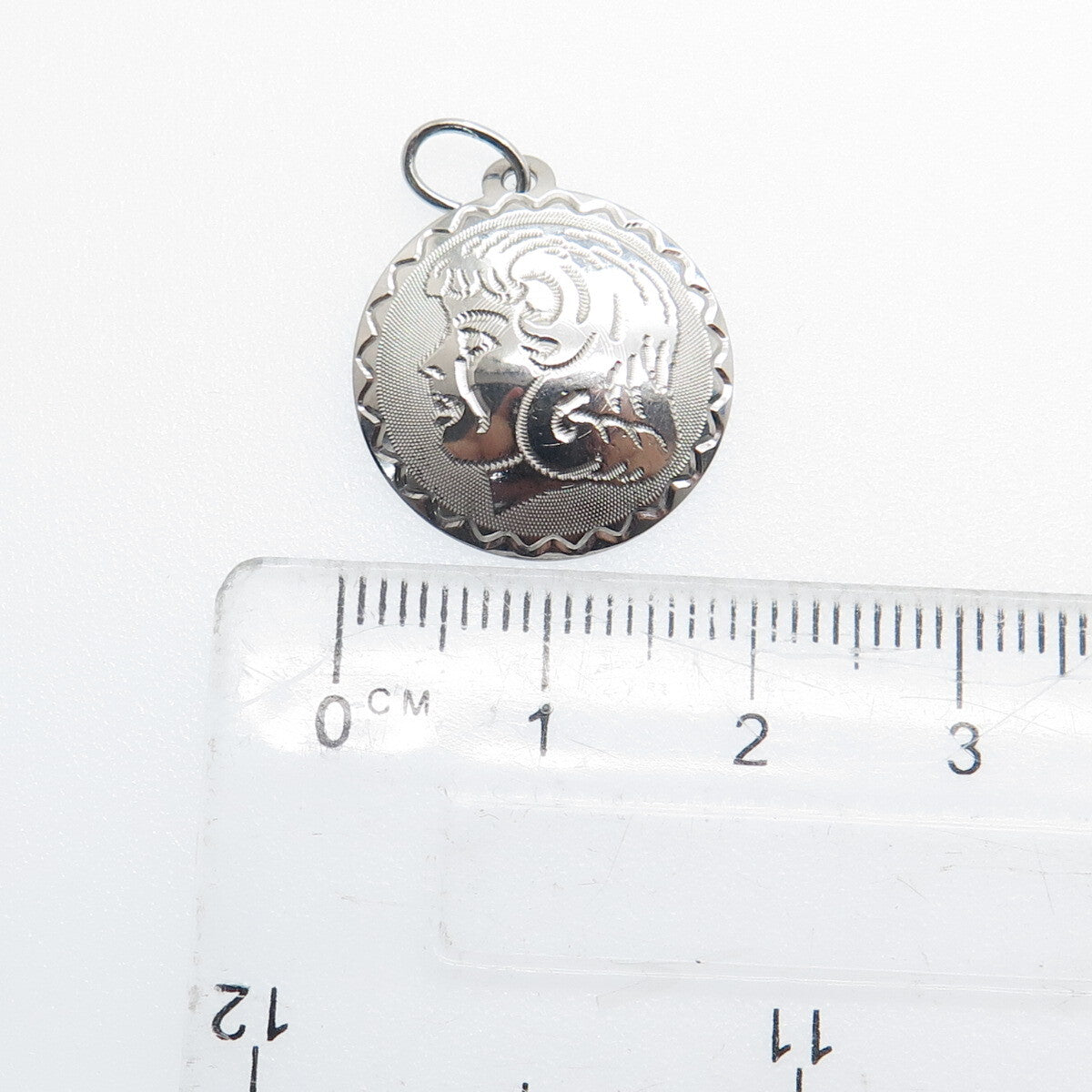 JANEL 925 Sterling Silver Vintage Engraved Girl Profile Minimalist Charm Pendant