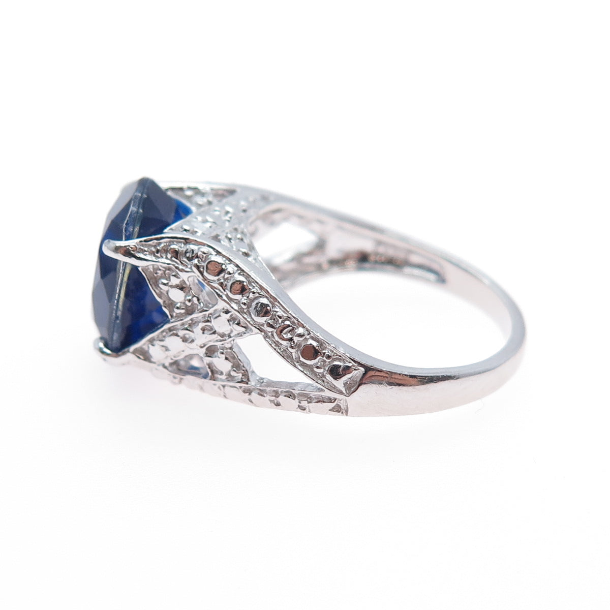 925 Sterling Silver Oval-Cut Lab-Created Sapphire Ring Size 6.25