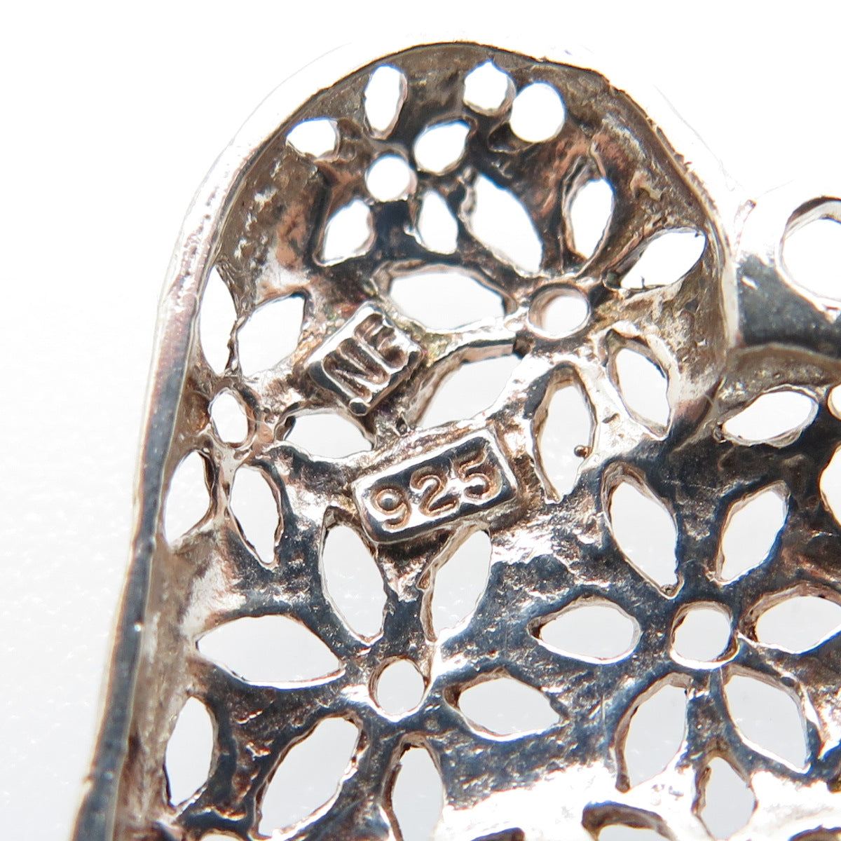 CHAPAL ZENRAY 925 Sterling Silver Vintage Flower Heart Charm Pendant