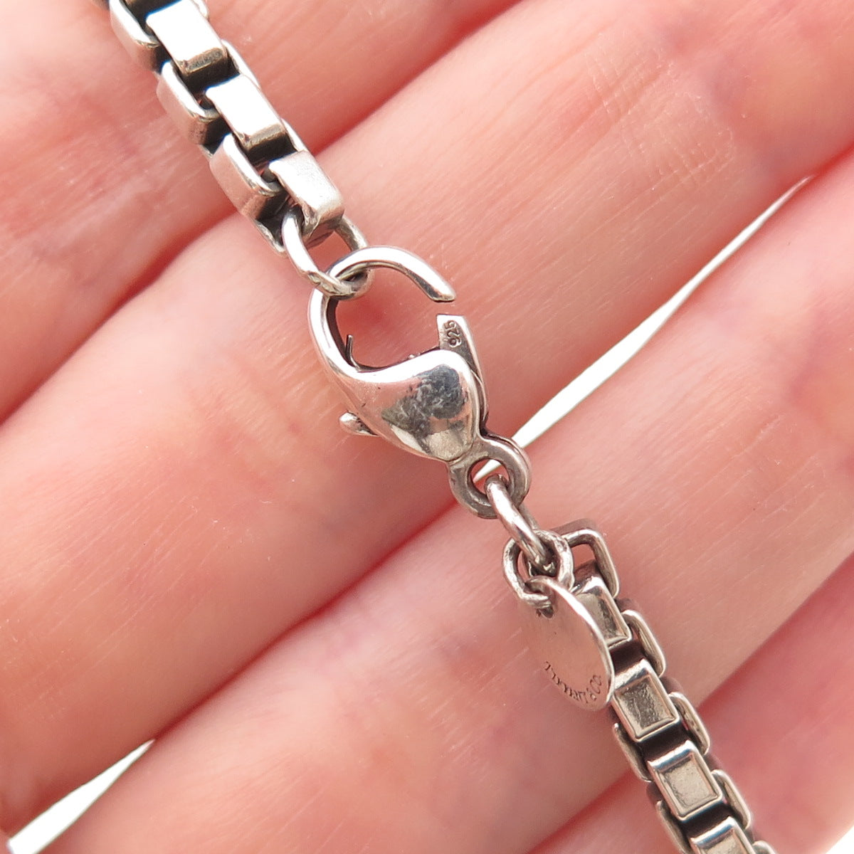 Tiffany & Co. 925 Sterling Silver Vintage Venetian Link Bracelet 7.25"