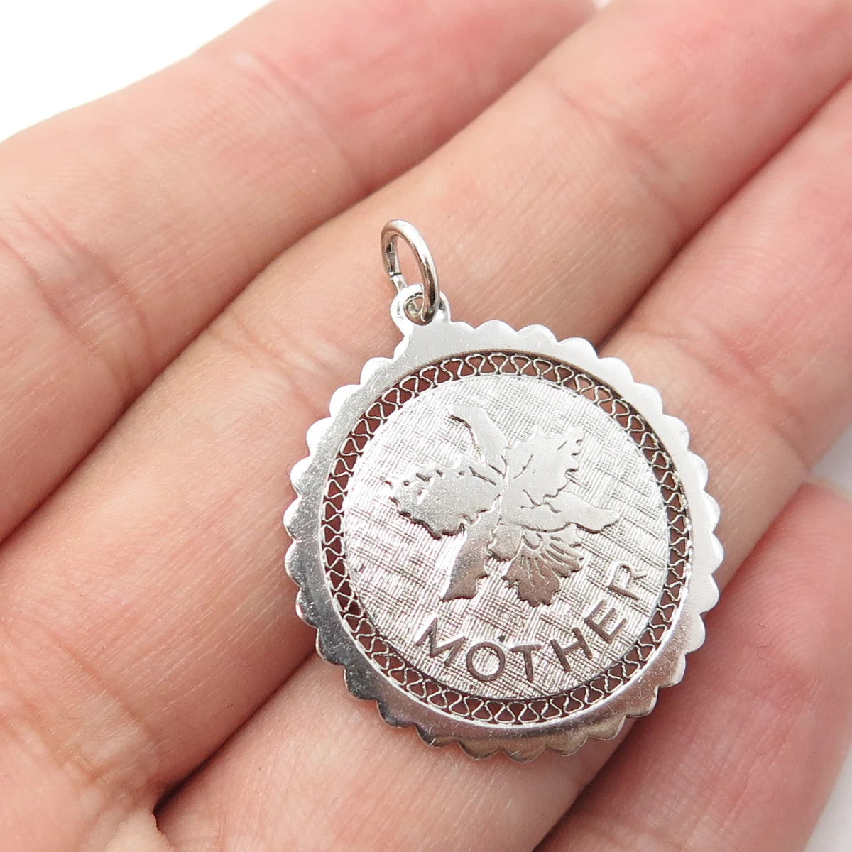 925 Sterling Silver Vintage Mother Angel Round Swirl Pendant