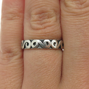 925 Sterling Silver Vintage Spiral All Around Band Ring Size 6.5