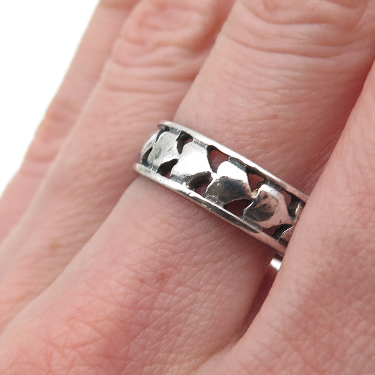 925 Sterling Silver Vintage Heart Oxidized Band Ring Size 9.25