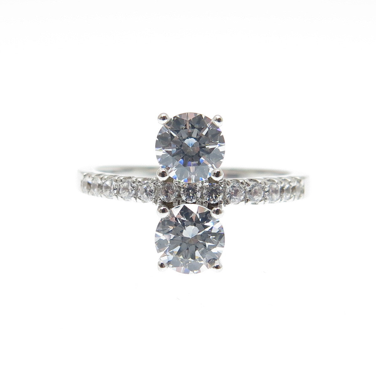 925 Sterling Silver Round-Cut Shaped C Z Ring Size 6