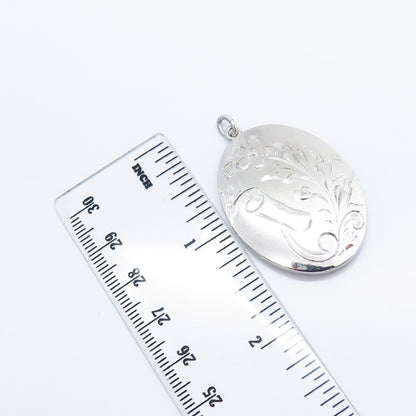 925 Sterling Silver Vintage Etched Floral Oval Pendant