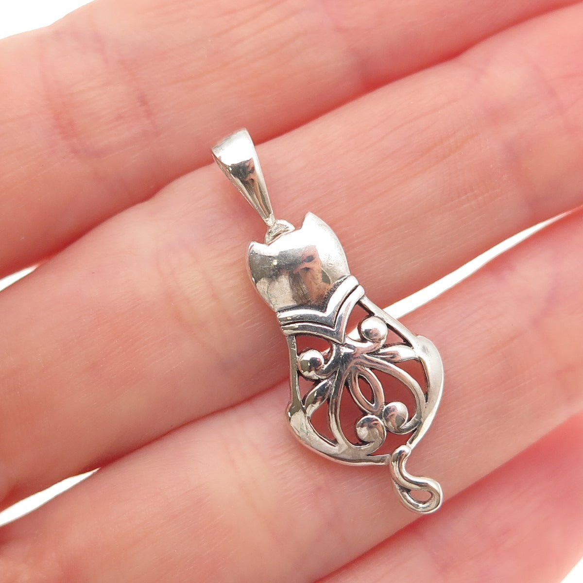 925 Sterling Silver Vintage Cat Ornate Oxidized Charm Pendant