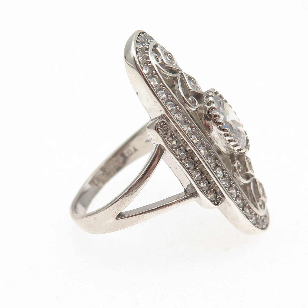 925 Sterling Silver Oval & Round-Cut C Z Sparkle Ring Size 8.25