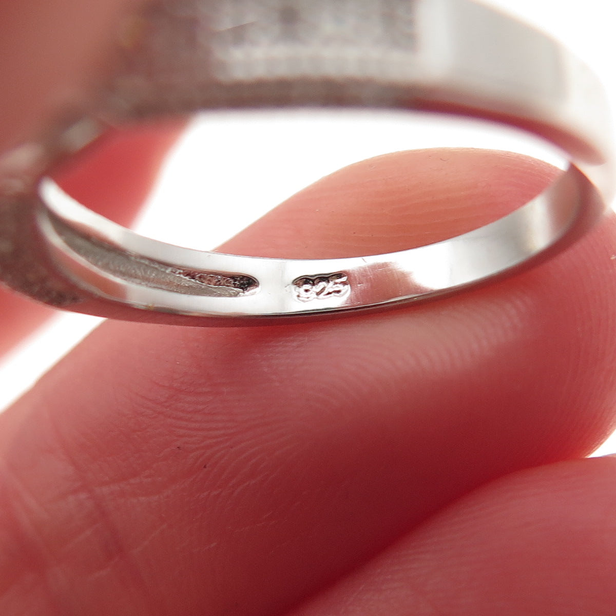 925 Sterling Silver Round-Cut C Z Engagement Ring Size 6.75