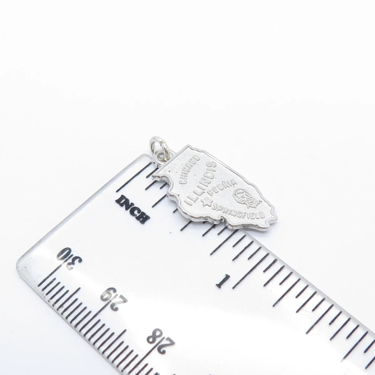 925 Sterling Silver Vintage Kinney "Illinois" State Map Charm Pendant