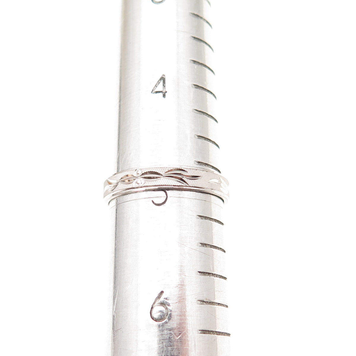 925 Sterling Silver Engraved Band Ring Size 5