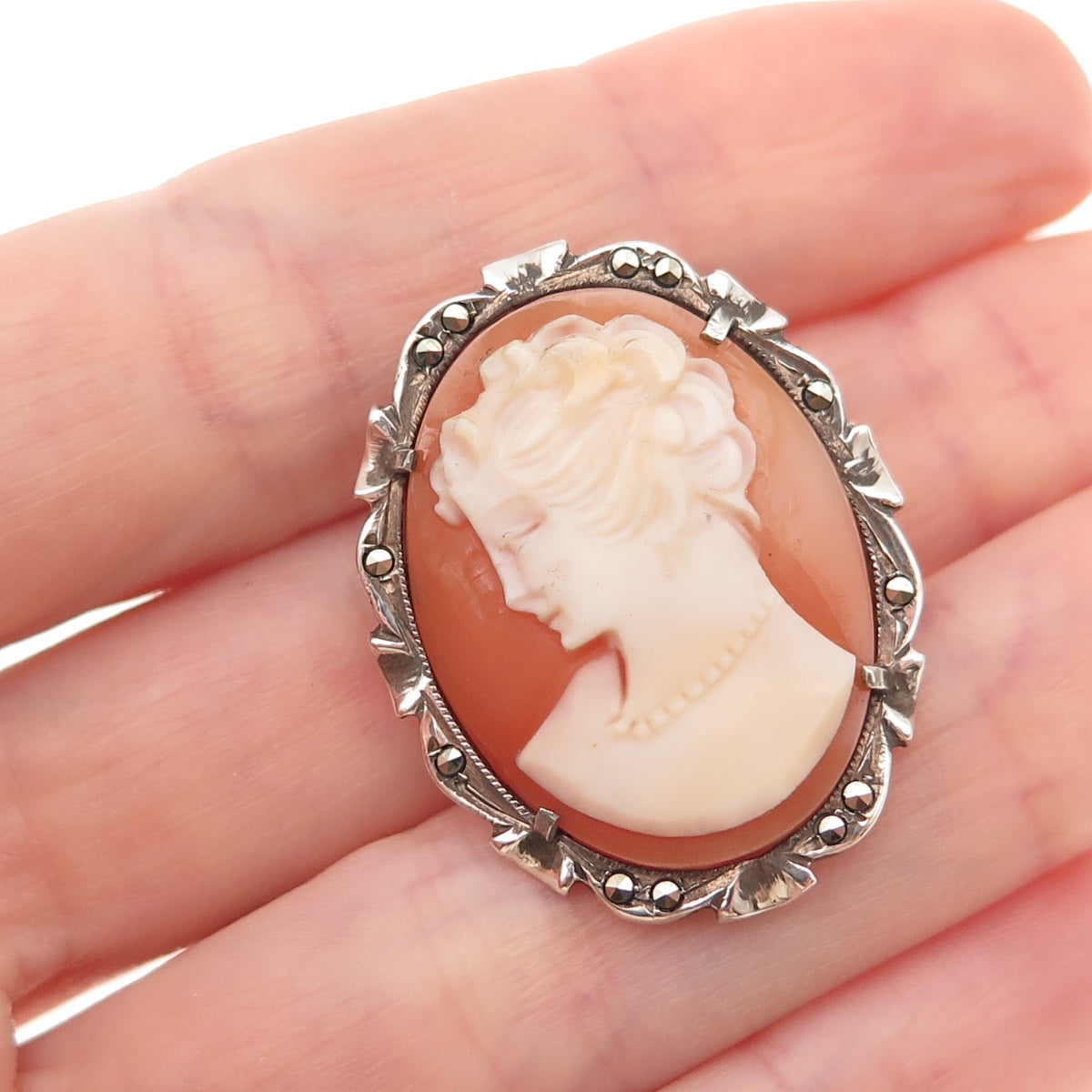 800 Silver Antique Art Deco Real MOP & Marcasite Lady Cameo Pin Brooch / Pendant
