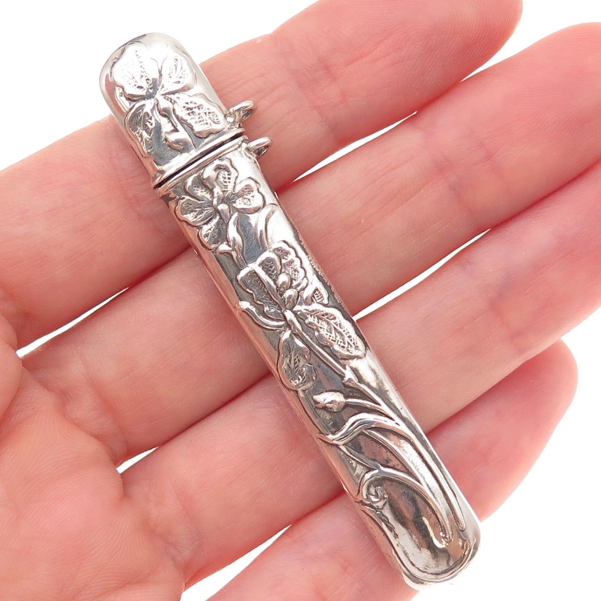 925 Sterling Silver Vintage Floral Repousse Oxidized Needle Case