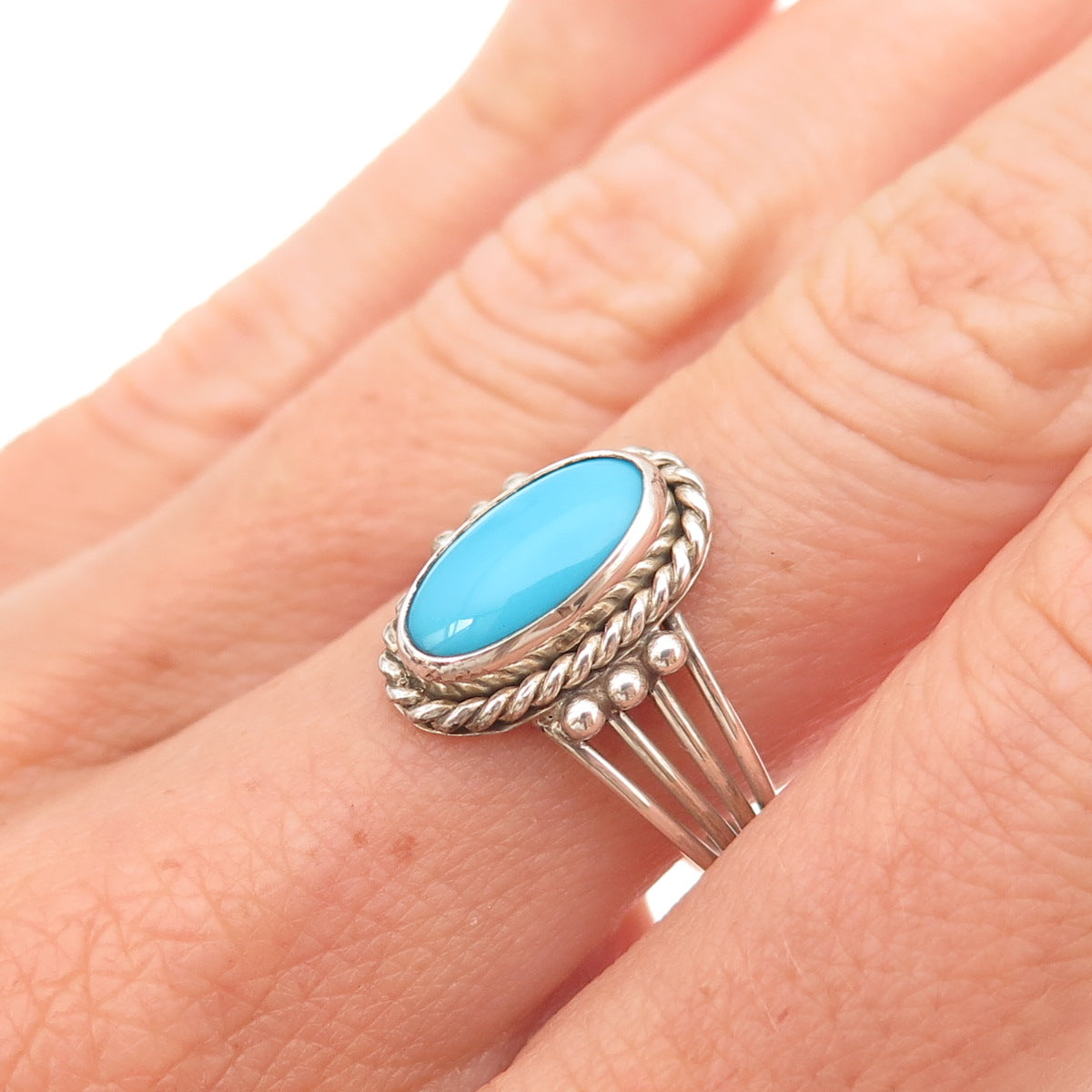 925 Sterling Silver Vintage Real Turquoise Oxidized Ring Size 8.25