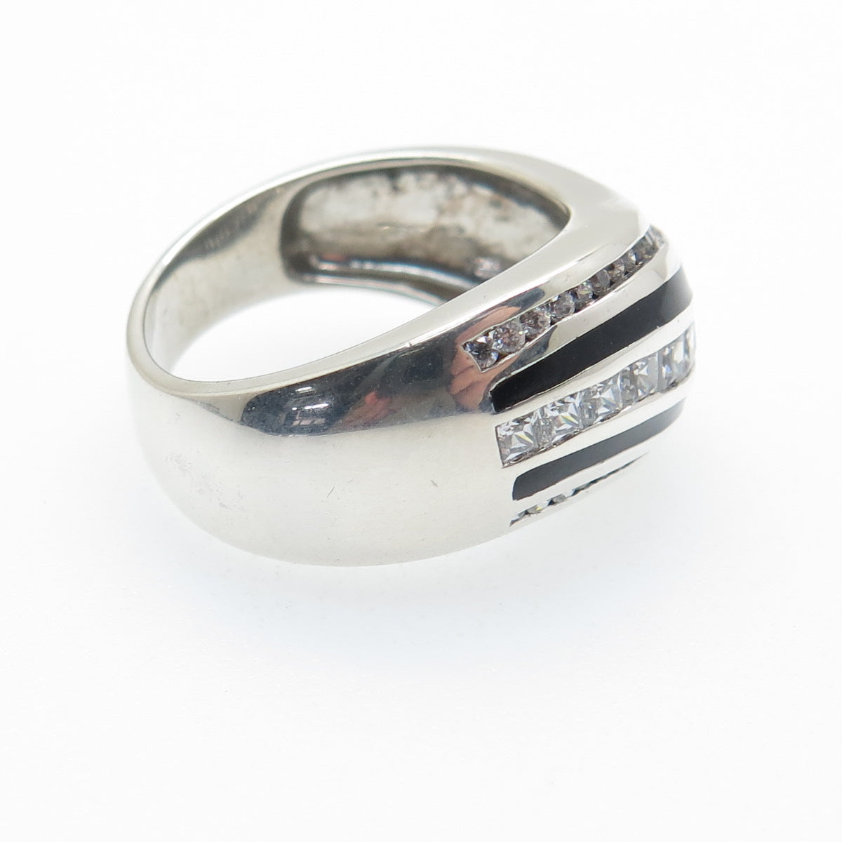 925 Sterling Silver Black Enamel & White C Z Wavy Ring Size 8