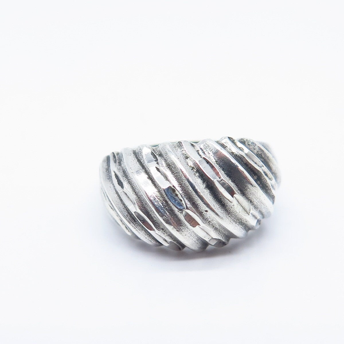 925 Sterling Silver Vintage Ribbed Ring Size 6.75