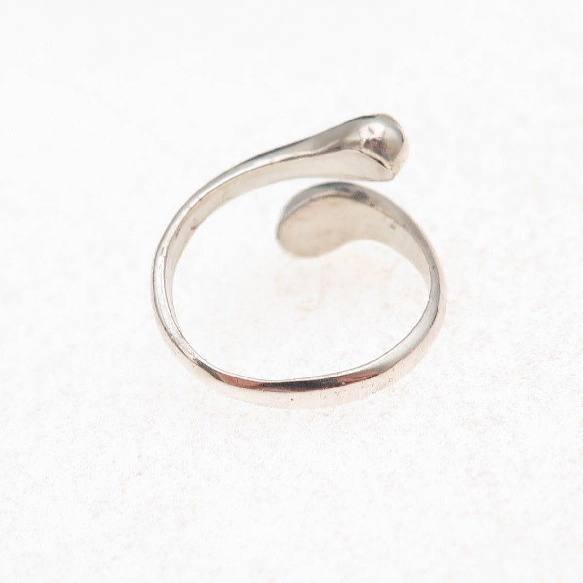 925 Sterling Silver Vintage Real MOP Oxidized Adjustable Bypass Ring Size 5