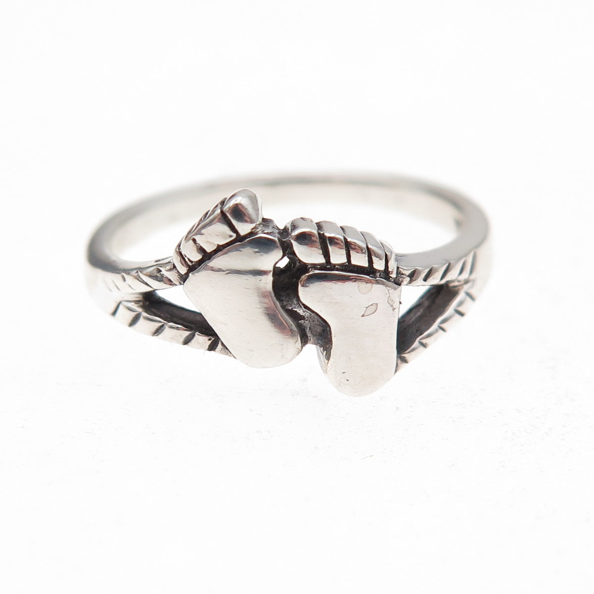 925 Sterling Silver Vintage Baby Footprints Oxidized Ring Size 6