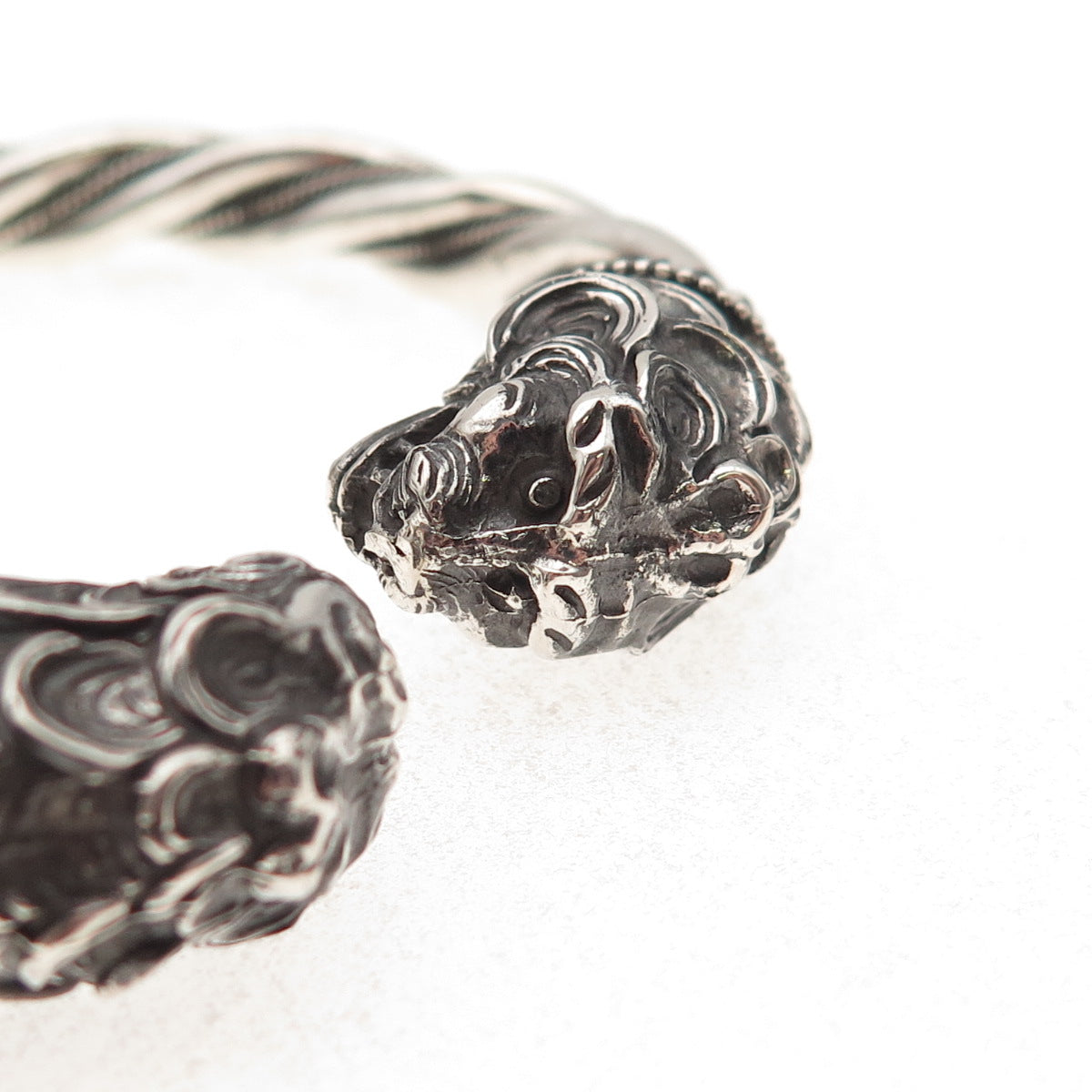 925 Sterling Silver Vintage Lion Oxidized Bracelet 6.75"