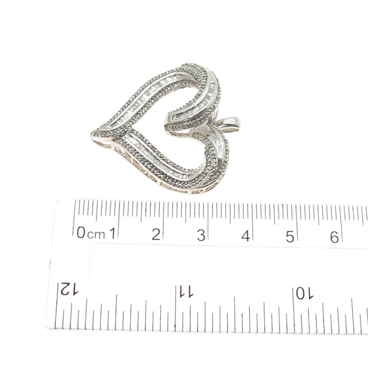 925 Sterling Silver Emerald & Round-Cut Diamond Heart Charm Pendant