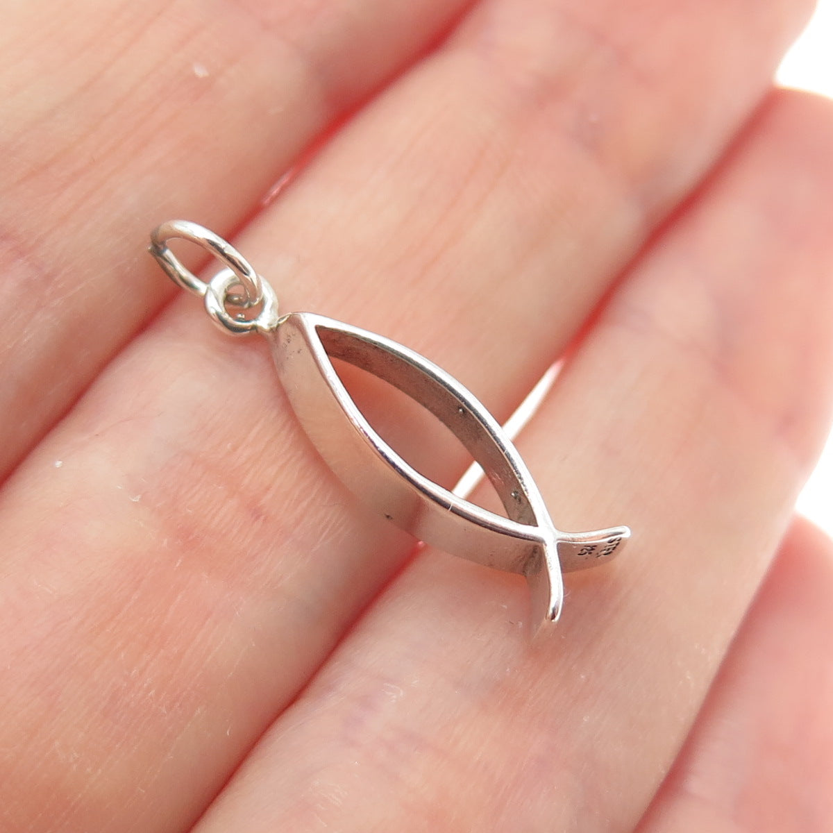 925 Sterling Silver Vintage Ichthys Religious Minimalist Charm Pendant