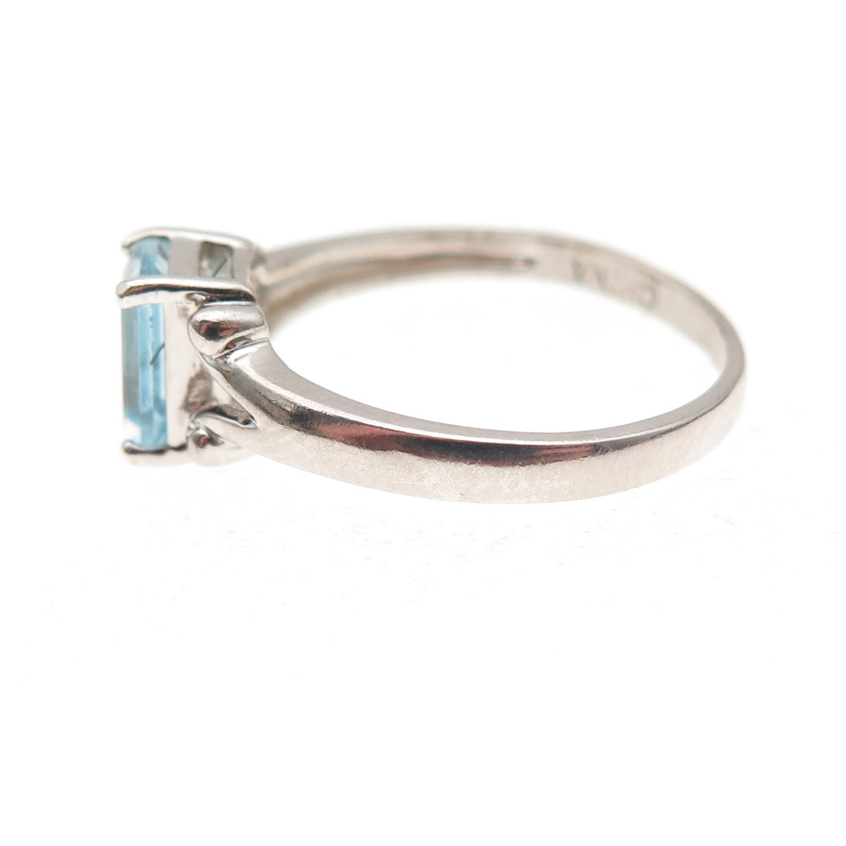 Ross Simons Sterling Silver Vintage Real Emerald-Cut Blue Topaz Ring Size 7.25