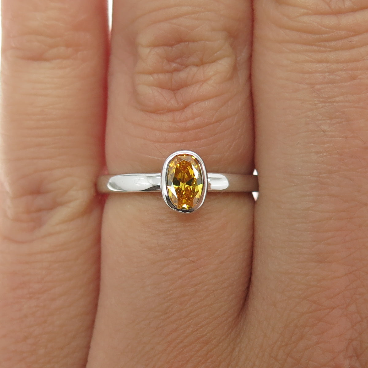 925 Sterling Silver Oval-Cut Canary C Z Ring Size 5.75