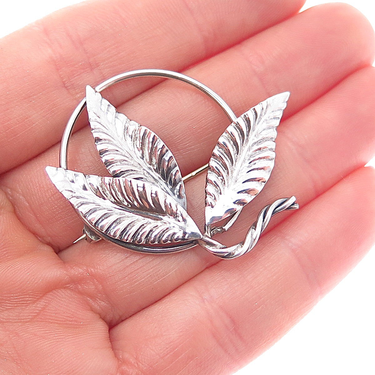 925 Sterling Silver Vintage Floral Leaf Handmade Oxidized Pin Brooch