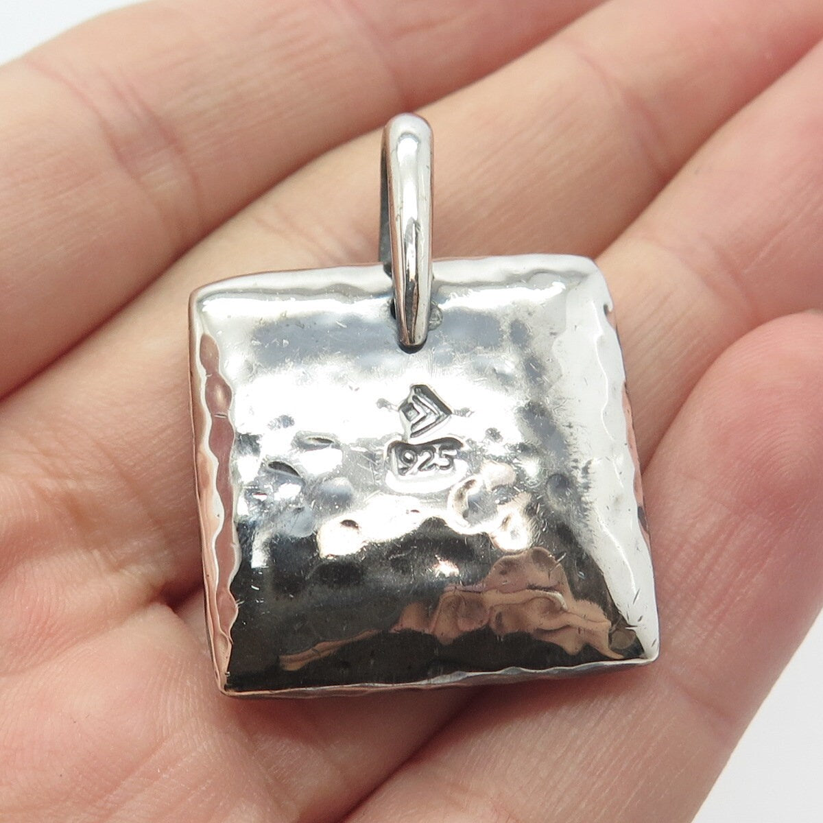 925 Sterling Silver Vintage Silpada Hammered Finish Pendant