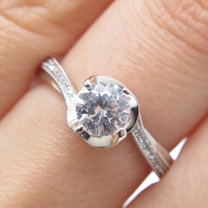 925 Sterling Silver Round-Cut C Z Engagement Ring Size 7.25