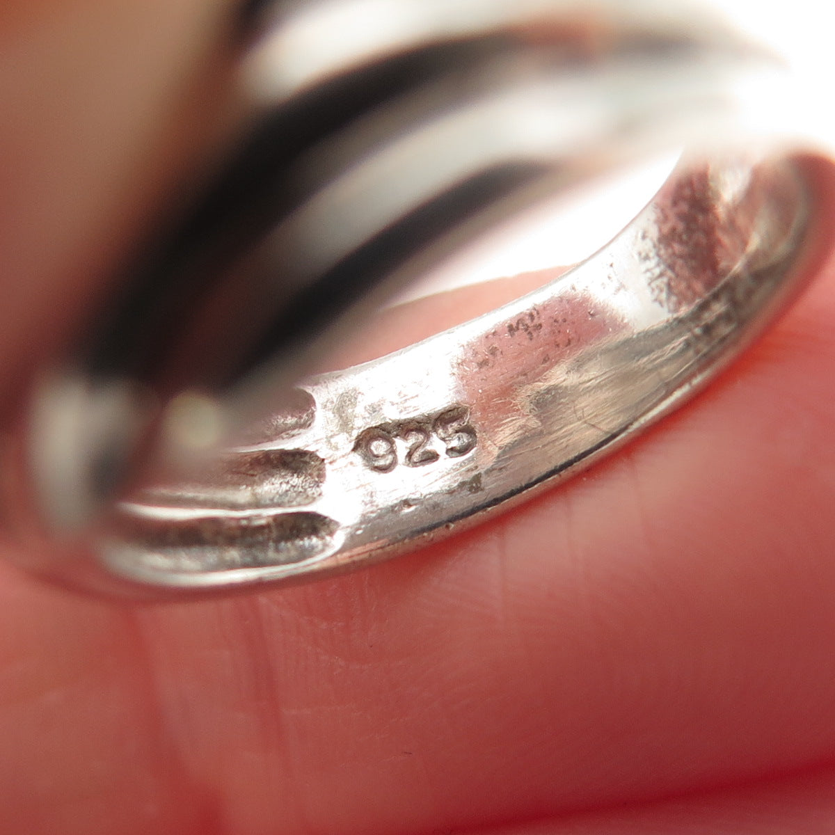 925 Sterling Silver Vintage Modernist Ribbed Oxidized Ring Size 6