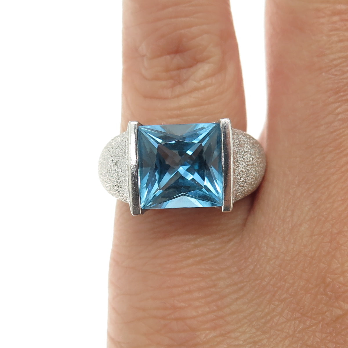 MICHELLE ALBALA Sterling Silver Vintage Real Princess-Cut Blue Topaz Ring Size 6