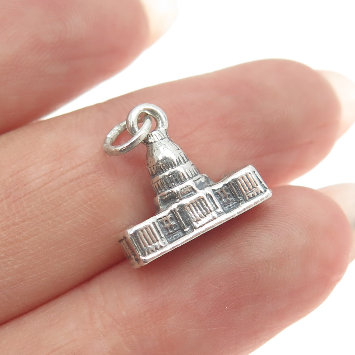 925 Sterling Silver Antique US Capitol Washington DC Minimalist 3D Charm Pendant