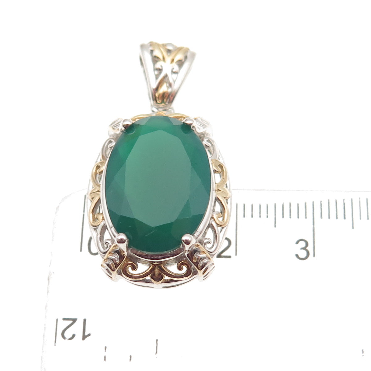 Chuck Clemency & Karis 2-Tone Real Green Onyx Floral Pendant