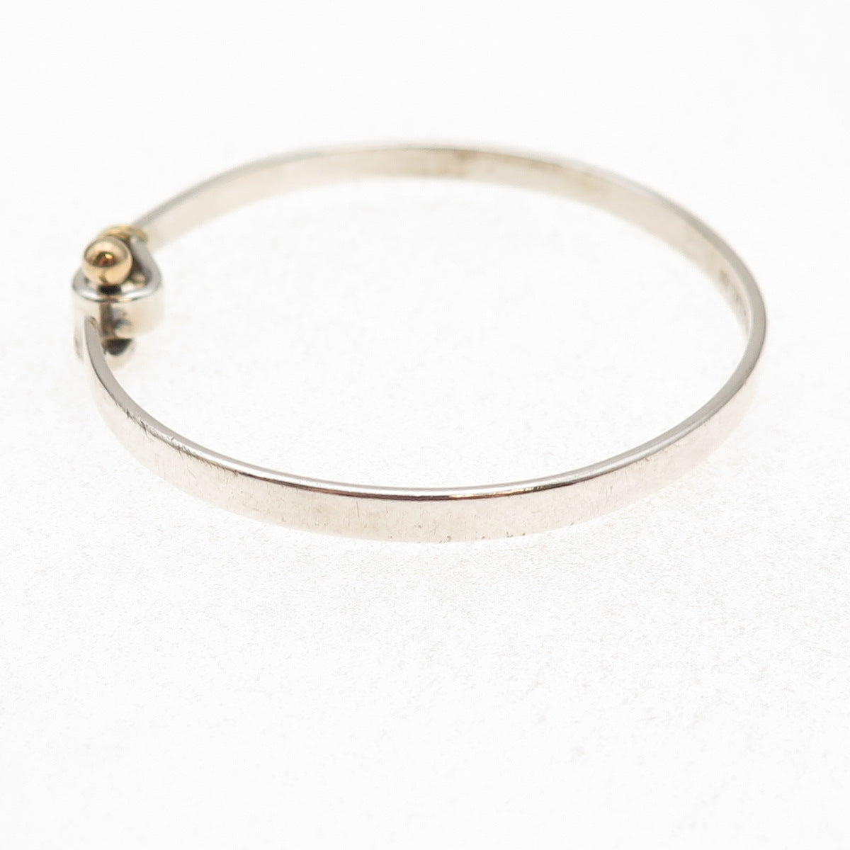 Tiffany & Co. 925 Sterling Silver 18K Gold Vintage Hook Eye Bangle Bracelet 6.5"