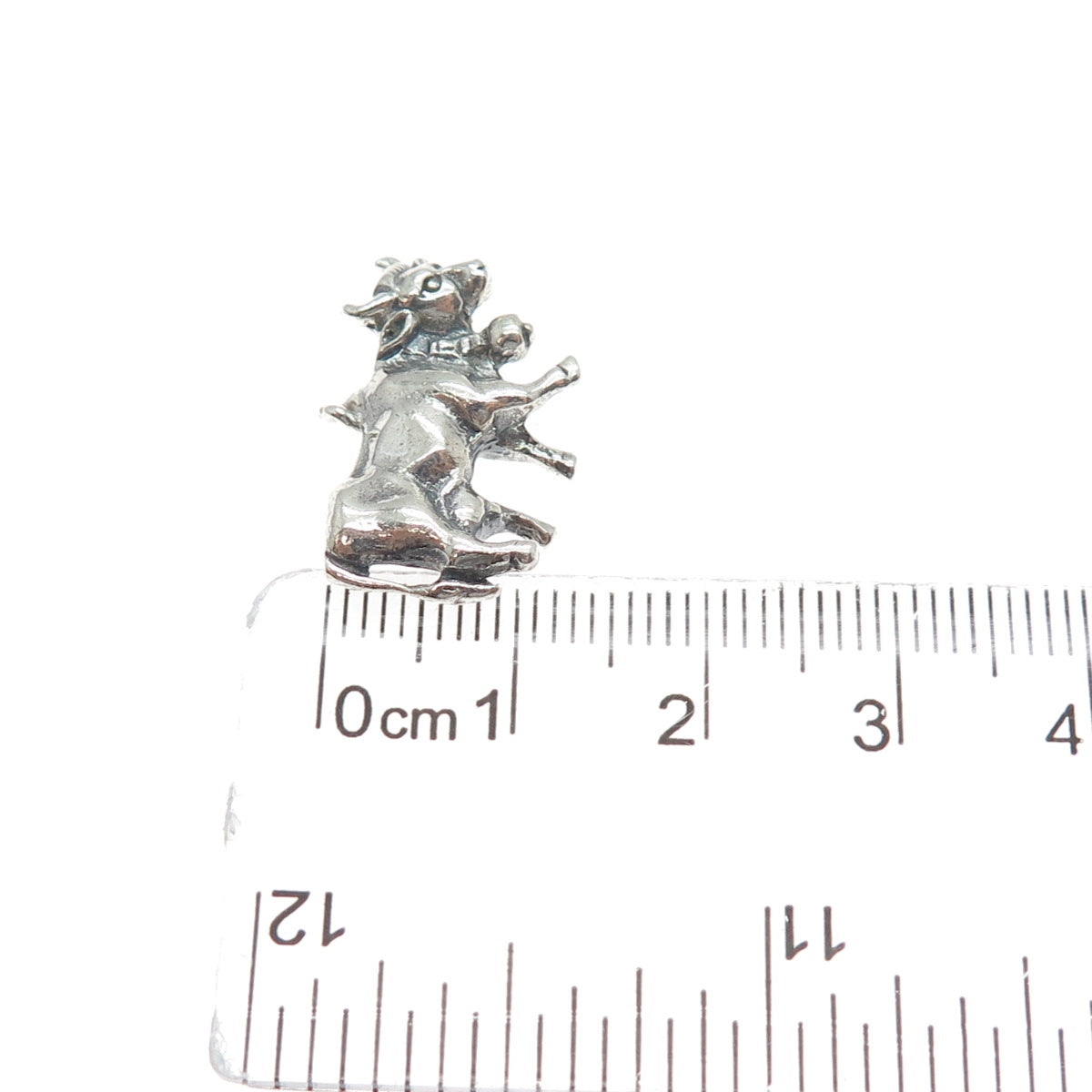 835 Silver Vintage European Cow Oxidized Minimalist 3D Charm Pendant