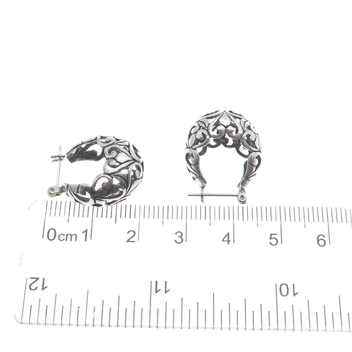 JEZLAINE 925 Sterling Silver Vintage Oxidized Ornate Heart Hoop Earrings