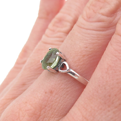 925 Sterling Silver Real Oval-Cut Peridot Heart Ring Size 6.25