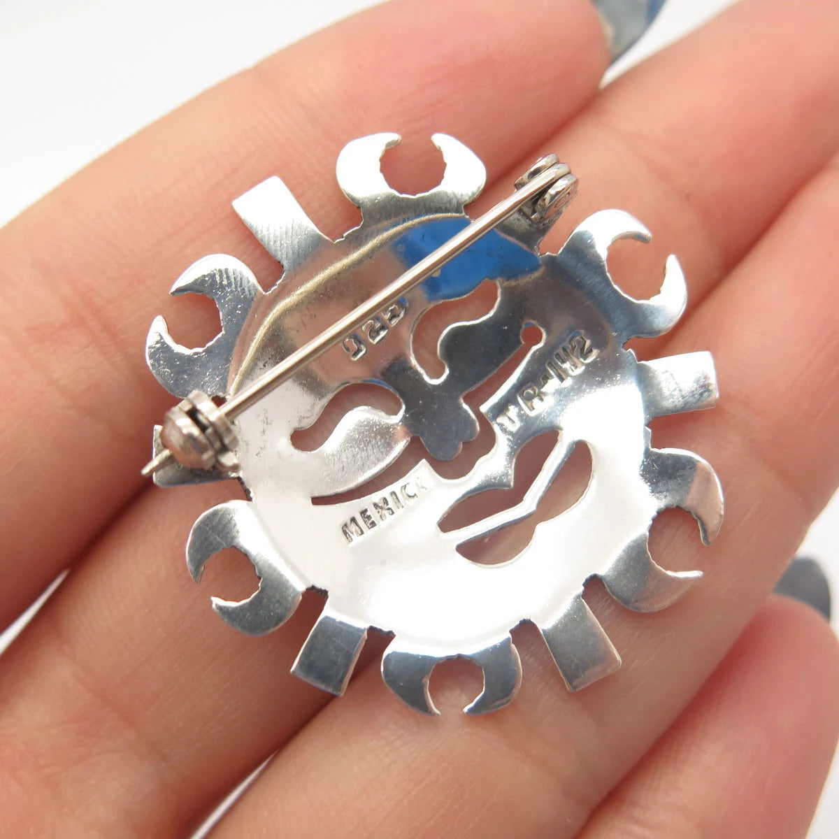 925 Sterling Silver Vintage Mexico Sun Face Tribal Pin Brooch