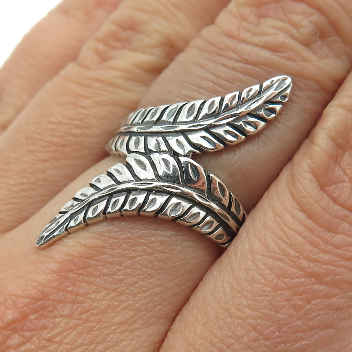 925 Sterling Silver Vintage Leaf Overlap Statement Ring Size 6.75