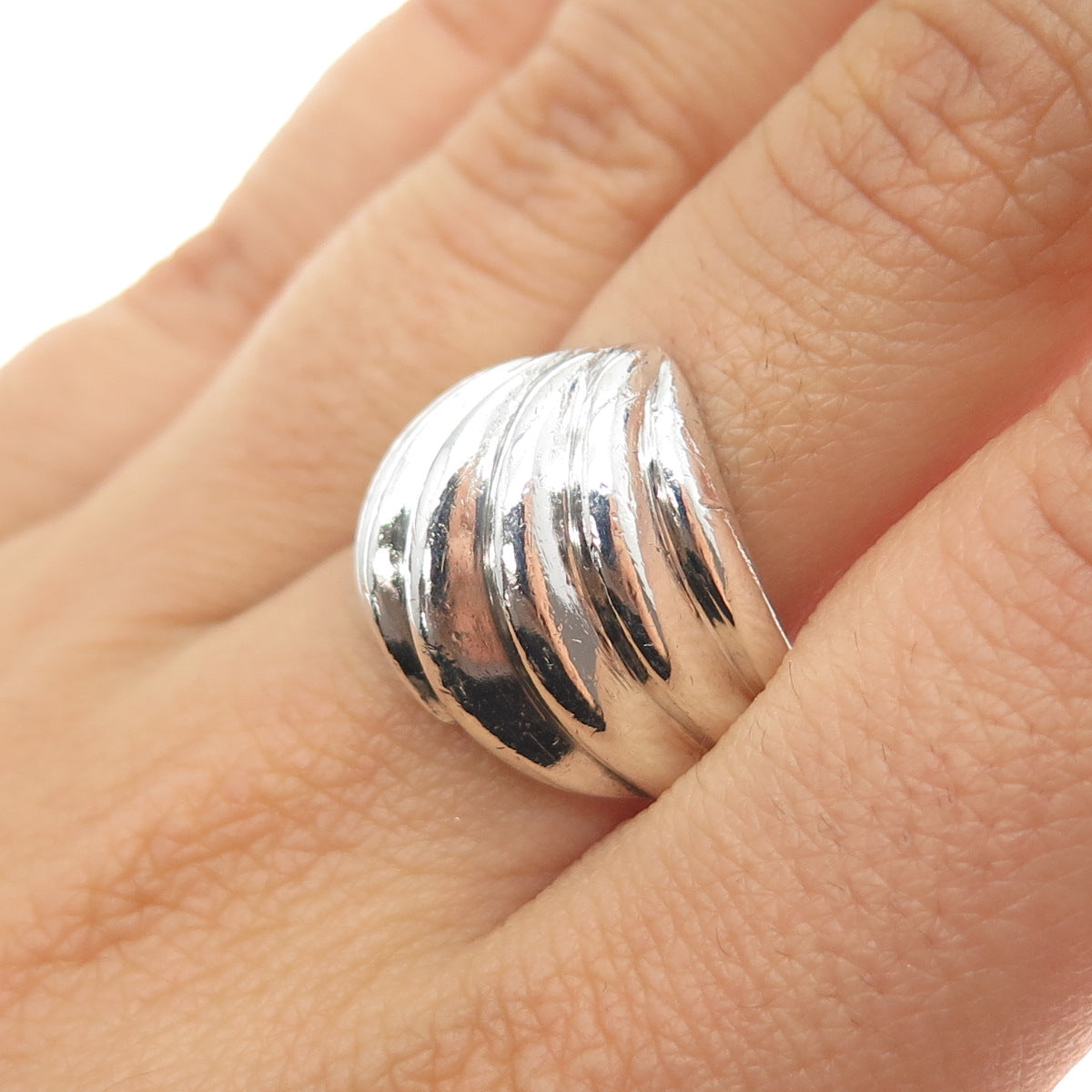 925 Sterling Silver Vintage Modernist Ribbed Oxidized Ring Size 9