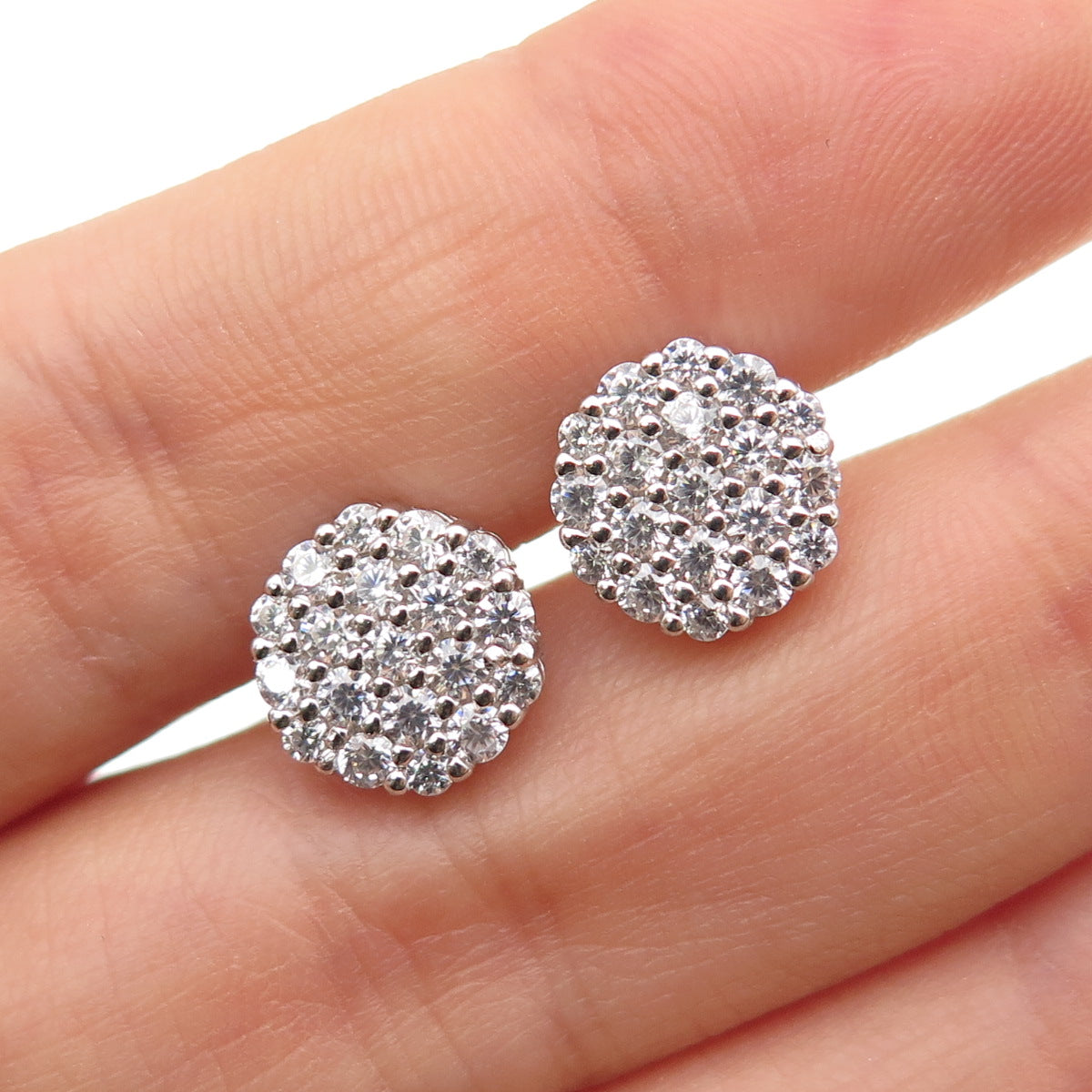 925 Sterling Silver Round-Cut C Z Stud Earrings